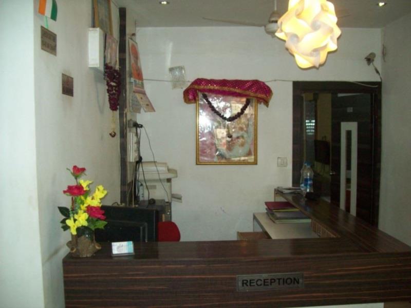 Hotel Mid - Way Inn Γκαντχιναγκάρ Εξωτερικό φωτογραφία