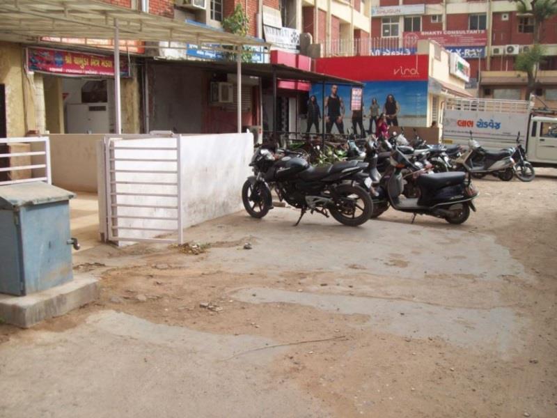 Hotel Mid - Way Inn Γκαντχιναγκάρ Εξωτερικό φωτογραφία